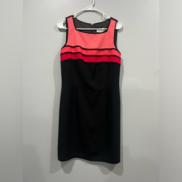 CDC women’s sleeveless casual dress/size 10 - Picture 4 of 8